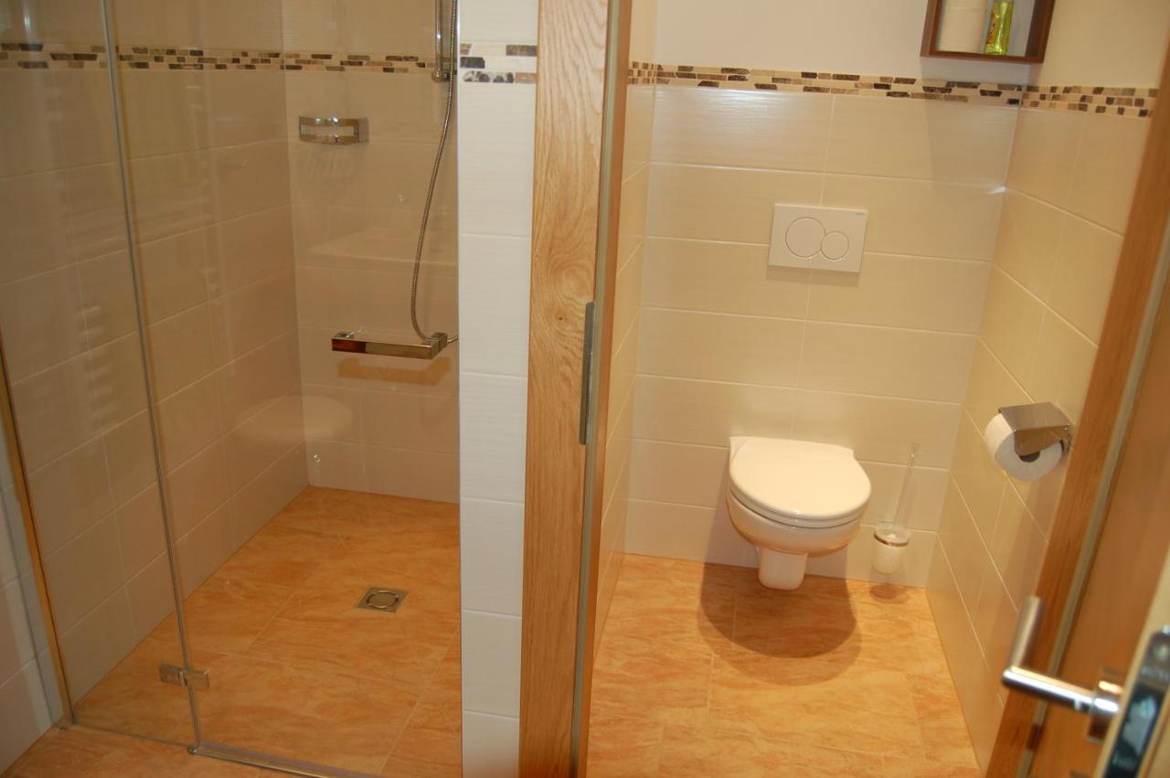 Appartement Pension Albert Zell am See Pokoj fotografie